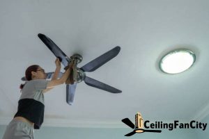 cleaning-and-dusting-5-mistral-ceiling-fan-maintenance-and-troubleshooting-tips-mistral-ceiling-fan-ceiling-fan-city-singapore