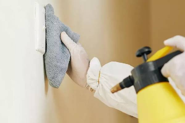 mould-remediation-ceiling-fan-city-singapore-2